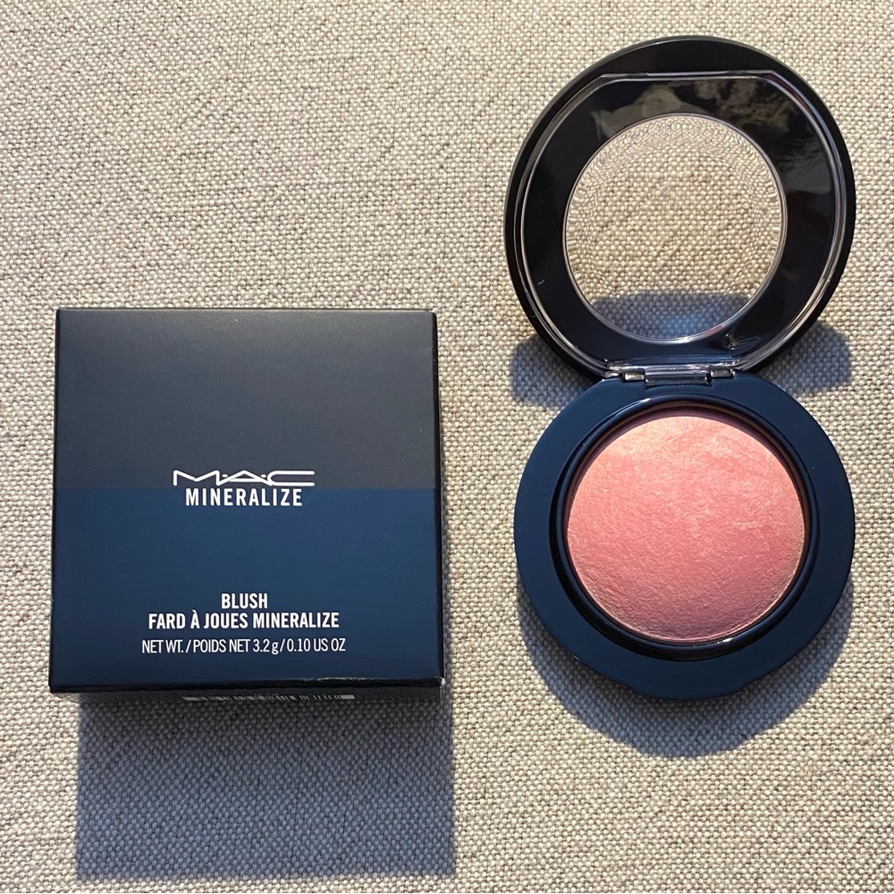 MAC Mineralize Blush NIB